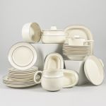 1037 9538 DINNERWARE